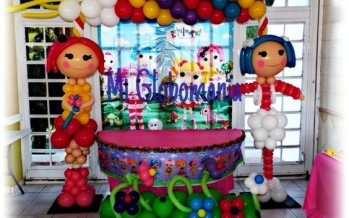 Decoracion con globo para fiesta de lalaloopsy