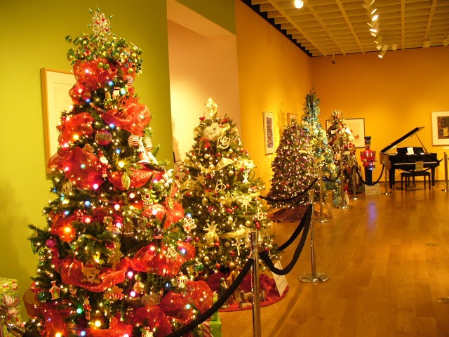 Tendencias para decorar tu árbol de navidad 2020 - 2021