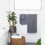 30 Ideas para decorar tu baño con plantas