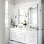 Ideas para baños decorados con color blanco