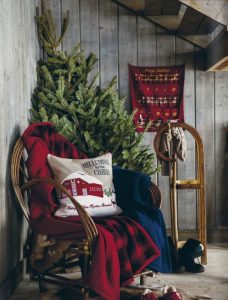 Propuestas novedosas de decoración navideña 2017 arbol y entre sala