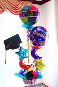 Arreglos para graduación con globos