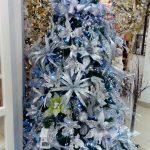 arboles de navidad en azul y plata