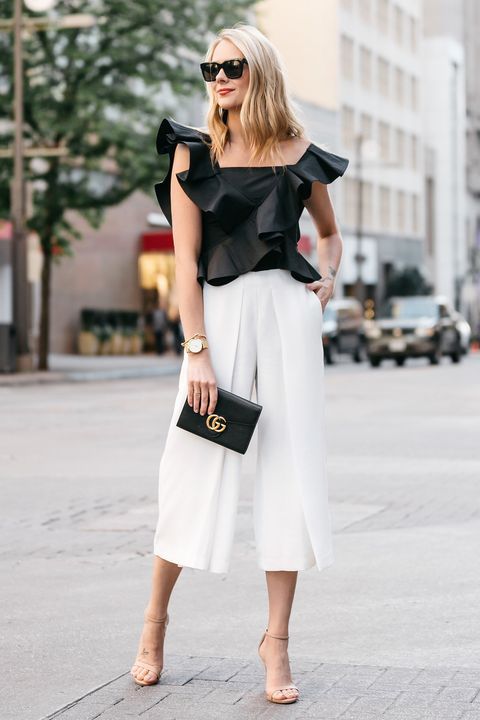 Outfits con culottes blancos