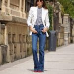 Jeans semi ajustados para mujeres de 50