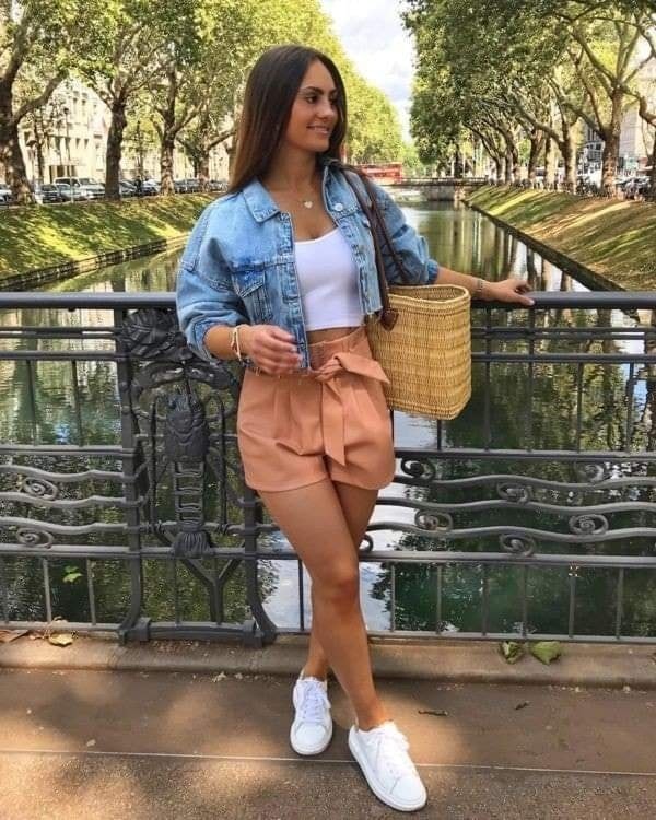 Looks con paper bag shorts